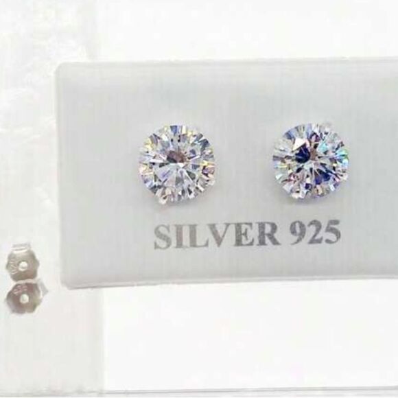 Stunning sterling silver post CZ earrings! New! - Picture 5 of 5